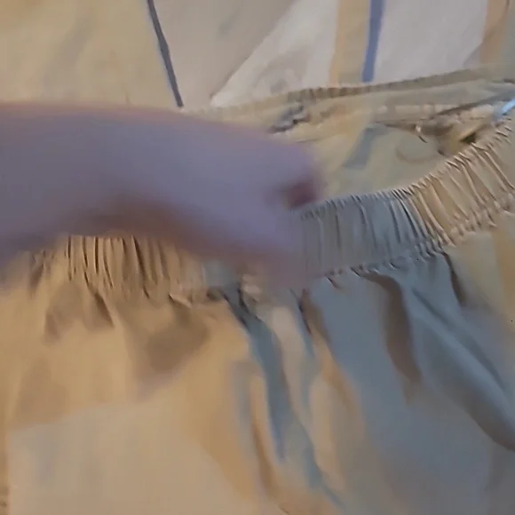 Altar'd State Kensley Strapless Cargo Women's Tan Jumpsuit Size Large - Picture 7 of 8